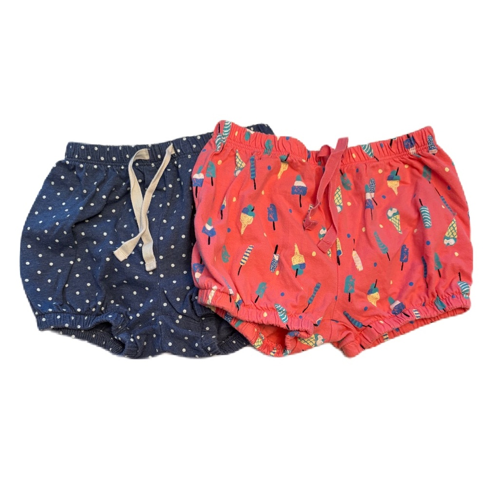 Set of 2 Baby GAP Shorts - Size 3